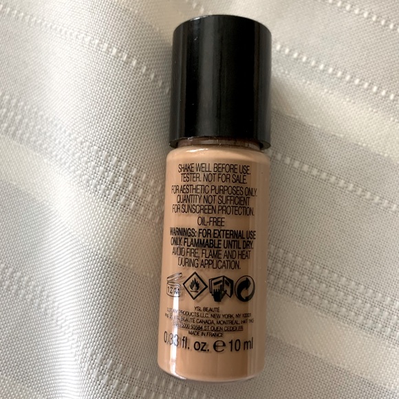 YSL All Hours Foundation NWT - Picture 2 of 3